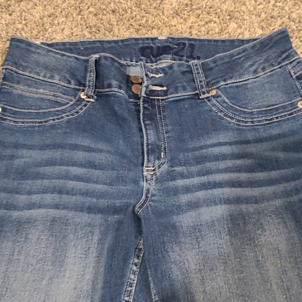Womans Jeans